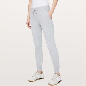 Lululemon Warm Down Jogger II *28